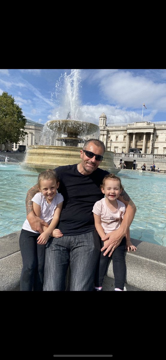 CharlotteRBx's tweet photo. the best of the best ~ happy fathers day Dad 💙💫 love you beyond words x @boony41 https://t.co/qtVLuc3P30