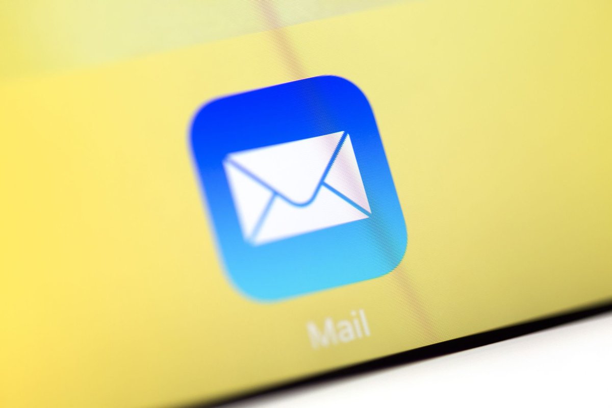 Mr_Bai007's tweet photo. #AppleEmail
நாம இந்த பதிவில ஆப்பிள் IOS 16 அவங்களோட WWDCல புதிய புதிய Updates நிறைய வெளியிட்டாங்க இப்ப அதுல Apple Email நாம ஒருவருக்கு அனுப்புன Email Undo பண்றது போல ஒரு புதிய Feature IOS 16 Beta Version Release பண்ணிருக்காங்க அது எப்படினு தான் தெரிஞ்சுக்கபோறோம். https://t.co/JCYJgmov66