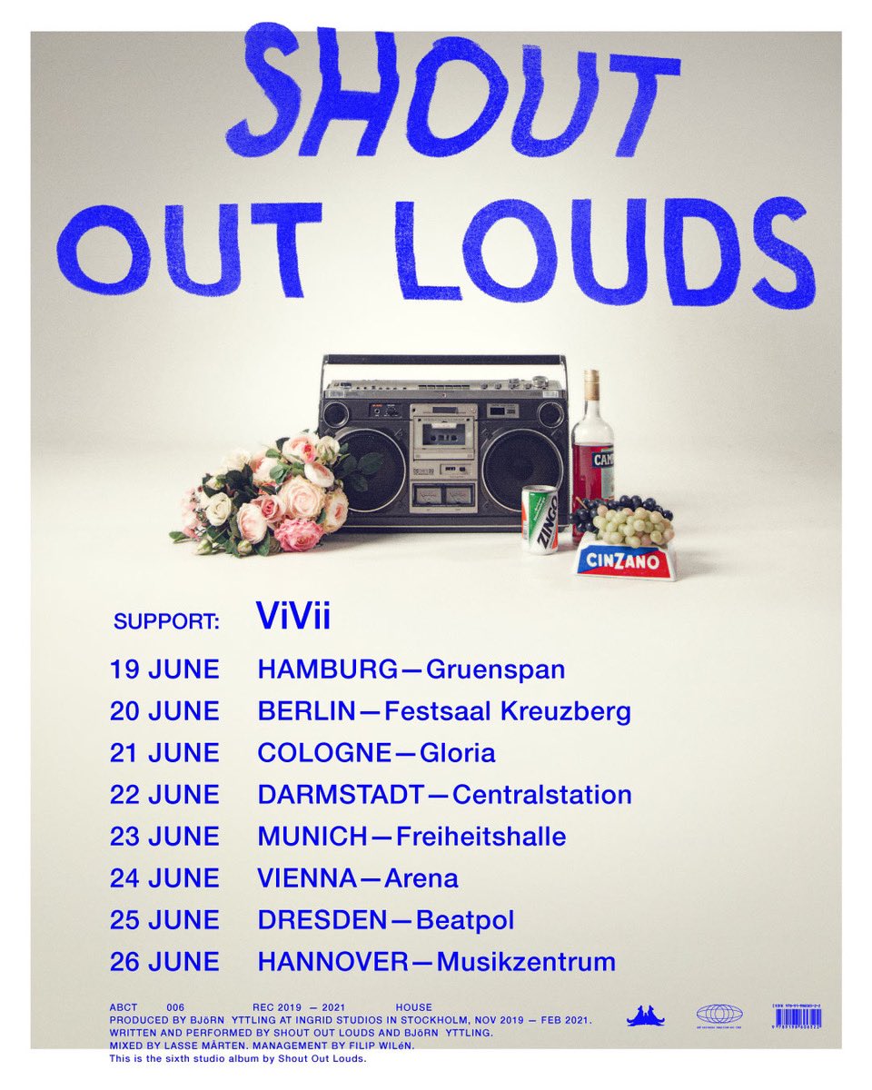 Today our German tour with #shoutoutlouds kicks off in Hamburg at <a href="/Gruenspan_Club/">Gruenspan</a> so come on out🎸
