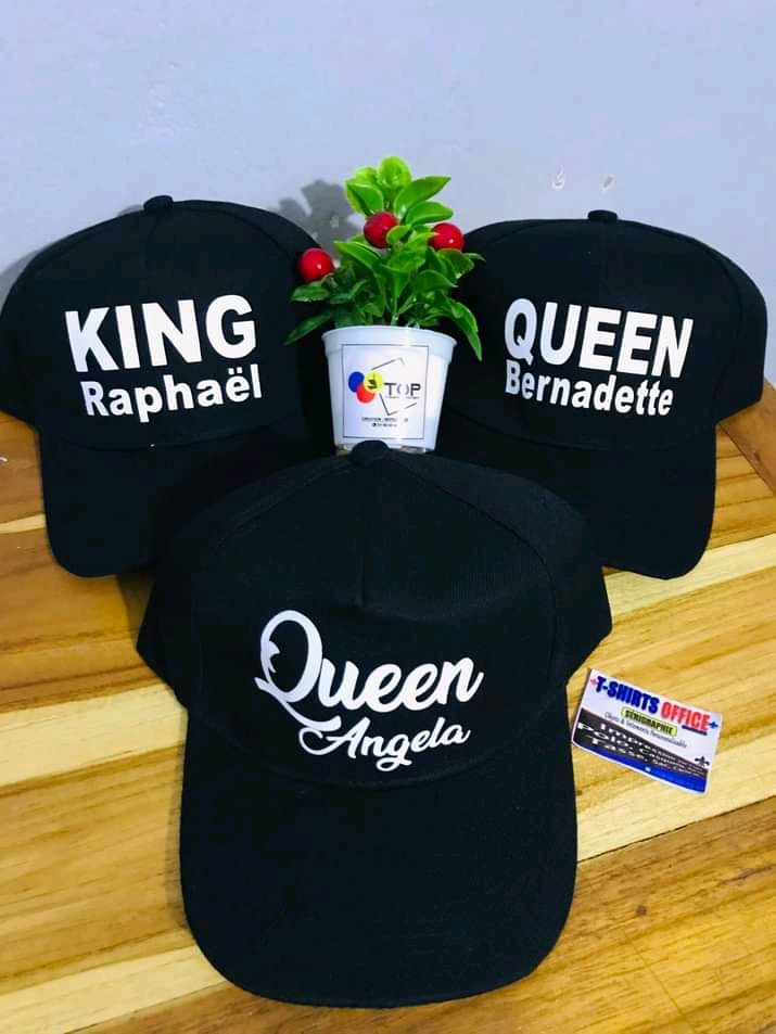 AimasseJonas's tweet photo. Pour vos événements(Anniversaires, Mariages, baptêmes..) , faites vos personnalisations ( T-shirt, Casquette, Tasse, cousssin, drap , étiquettes ...) chez nous à un coût très abordable . Contacts : 00229 90194626 (whatsapp/Call) .🇧🇯 https://t.co/xJsK8fB4mv