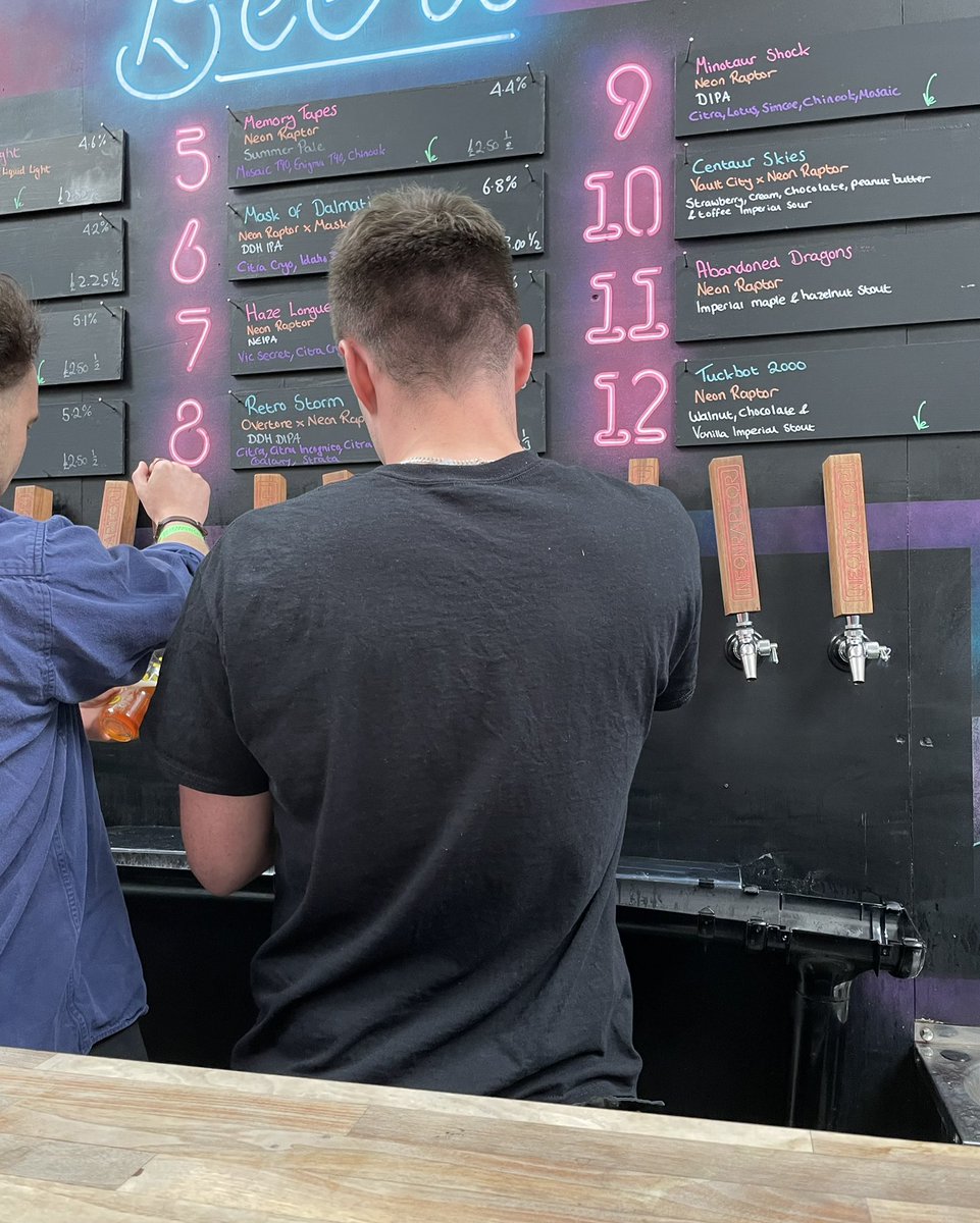 _timwiddowson's tweet photo. It might have been another wet Saturday down the market but @NCBFestival came up trumps once again. Fantastic afternoon session down there yesterday, too many fab beers to mention, great vibe. The #Firerock x @BangTheElephant ‘Call of Cthulhu’ possibly shading it as my fave. https://t.co/ueGbx3ppRT