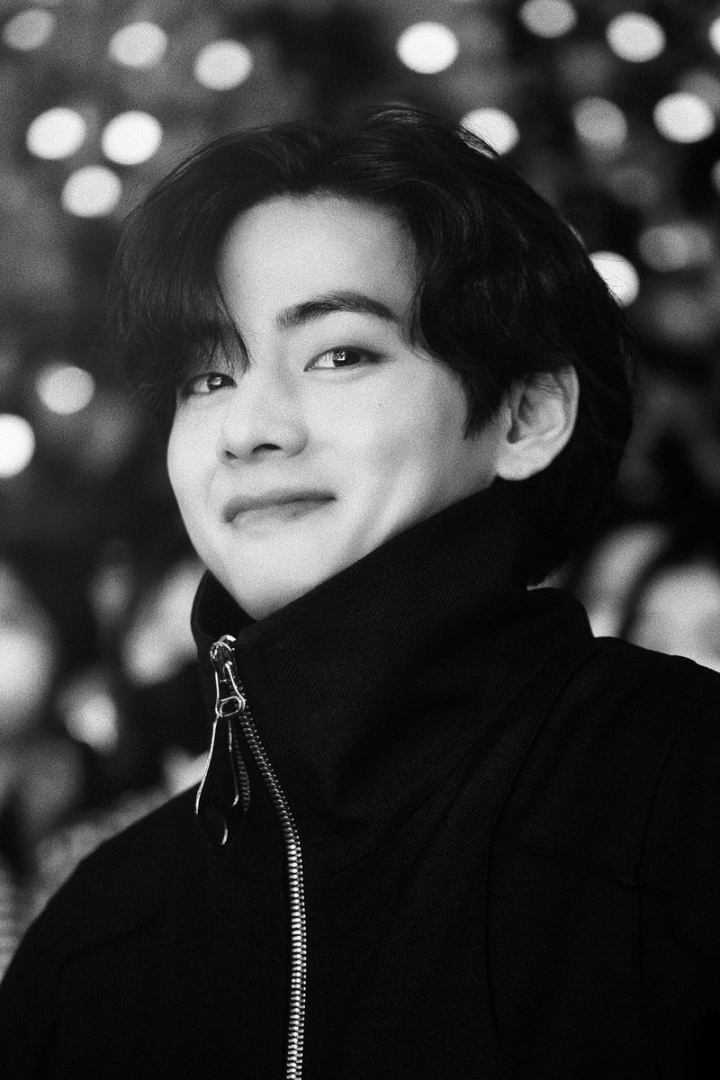 9596filter's tweet photo. 🖤 #TAEHYUNG https://t.co/nzqbDlggfo