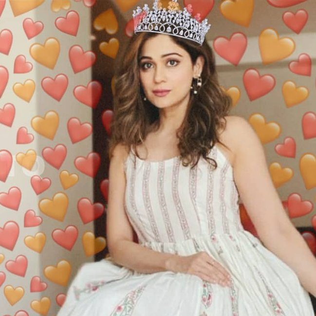 Moon_Pari14's tweet photo. Queen is always a queen

OUR HEARTBEAT SHAMITA https://t.co/7MTxK9R1Mx