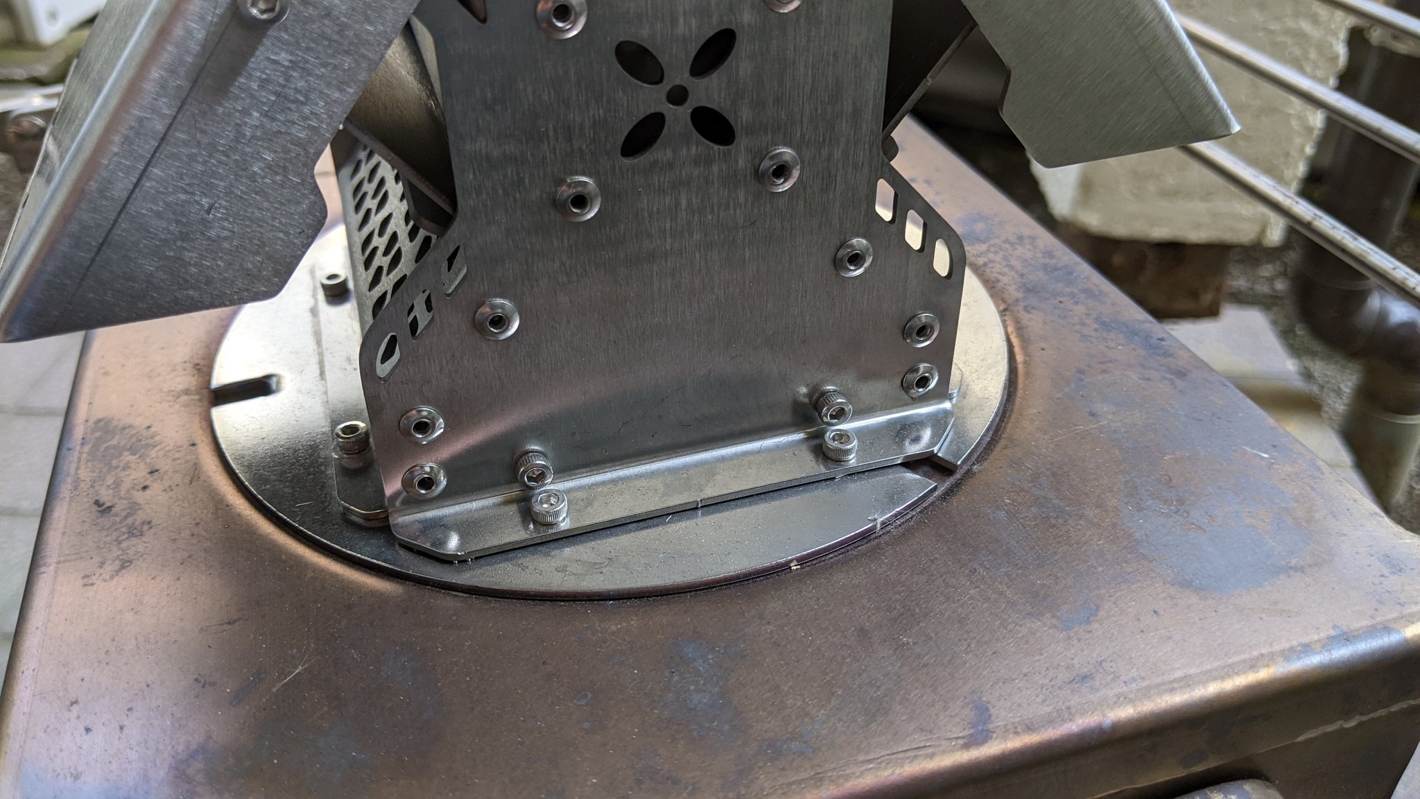 ghoulさん専用Soomloomペレット・薪兼用ストーブKK-STOVE-W-