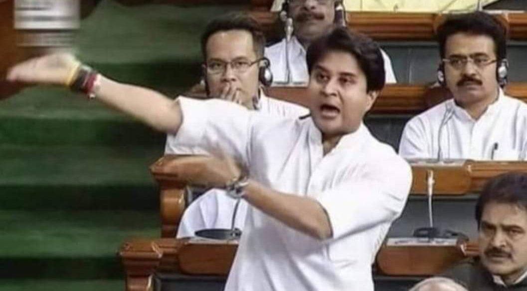 शिवराज सरकार पूर्व से कार्यरत स्कूली #अतिथि_शिक्षकों को नियुक्ति के आदेश जारी करें
जिस पद पर अतिथि शिक्षक कार्यरत है उस पद को रिक्त न मानते हुए 12 माह की नियुक्ति का आदेश जारी किया जाय
 साथ ही मानदेय में वृद्धि कर मासिक मानदेय का आदेश जारी किए जाय
<a href="/ChouhanShivraj/">Shivraj Singh Chouhan</a> <a href="/Indersinghsjp/">इन्दरसिंह परमार</a>