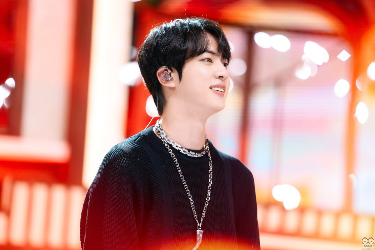BIGHIT_INFO's tweet photo. BTS Jin - For Youth + Yet To Come https://t.co/A64N07YkS7