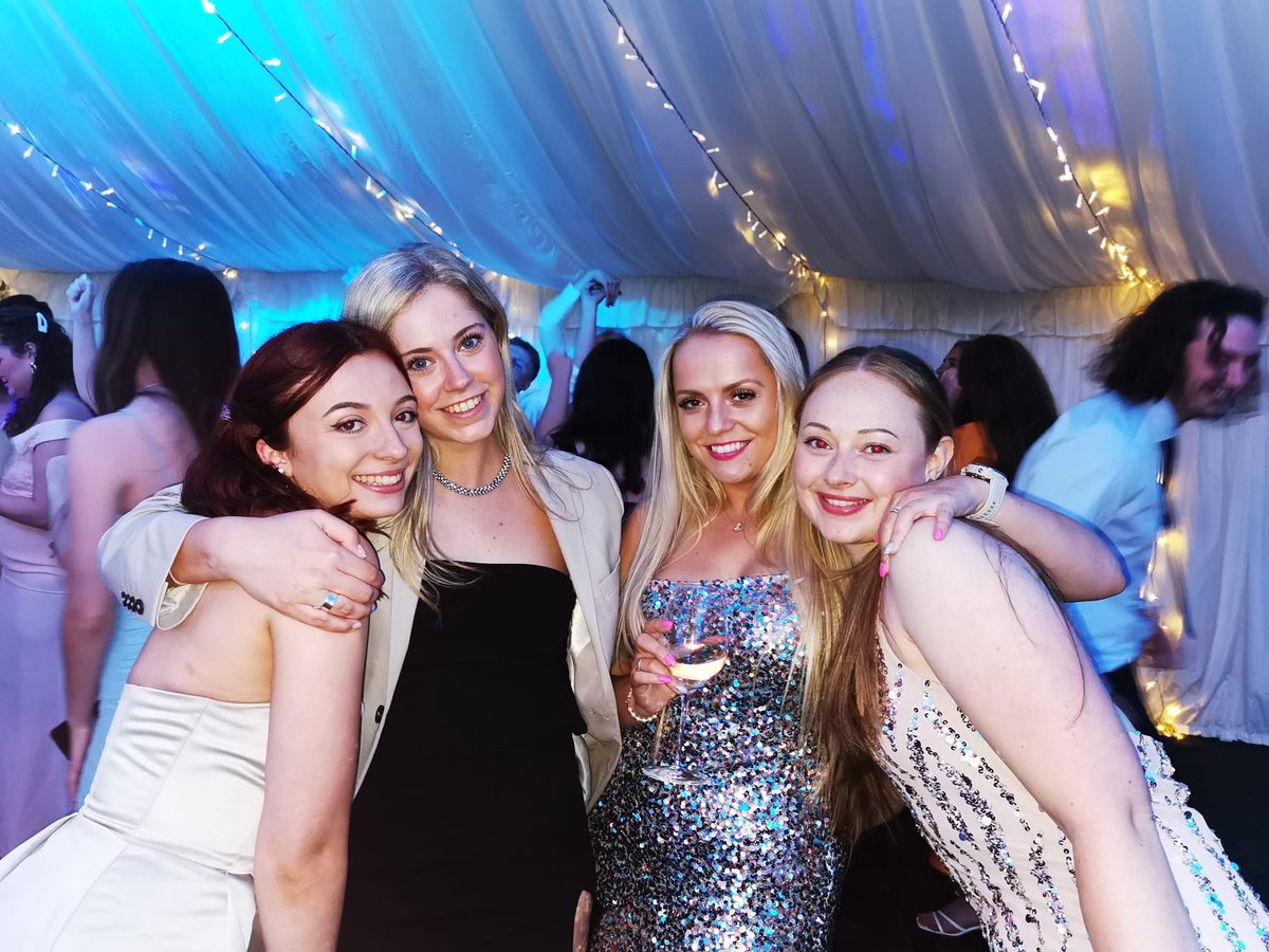 Graduation ball! ✨. A wonderful night with the best people.