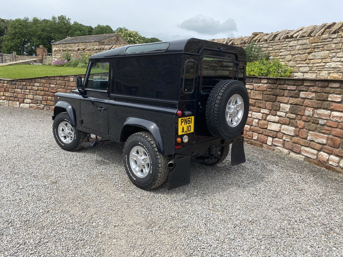 stevenheron1's tweet image. :2011  61 reg Land  Rover Defender 90 hard top 
: One owner from new 
: 94,365 miles 
: 2.4 TDCI
: 6 speed 
: full service history 
: recently serviced 
: very good condition 
: BF Goodrich tyres 
: First  registration 5/9/2011

£19,250 + VAT

Contact 07973217899