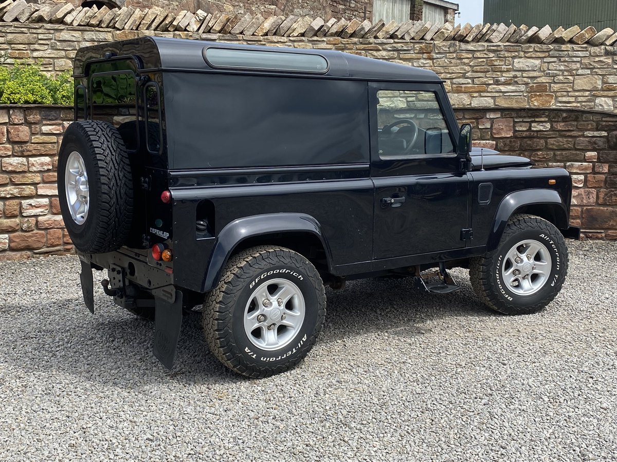 stevenheron1's tweet image. :2011  61 reg Land  Rover Defender 90 hard top 
: One owner from new 
: 94,365 miles 
: 2.4 TDCI
: 6 speed 
: full service history 
: recently serviced 
: very good condition 
: BF Goodrich tyres 
: First  registration 5/9/2011

£19,250 + VAT

Contact 07973217899