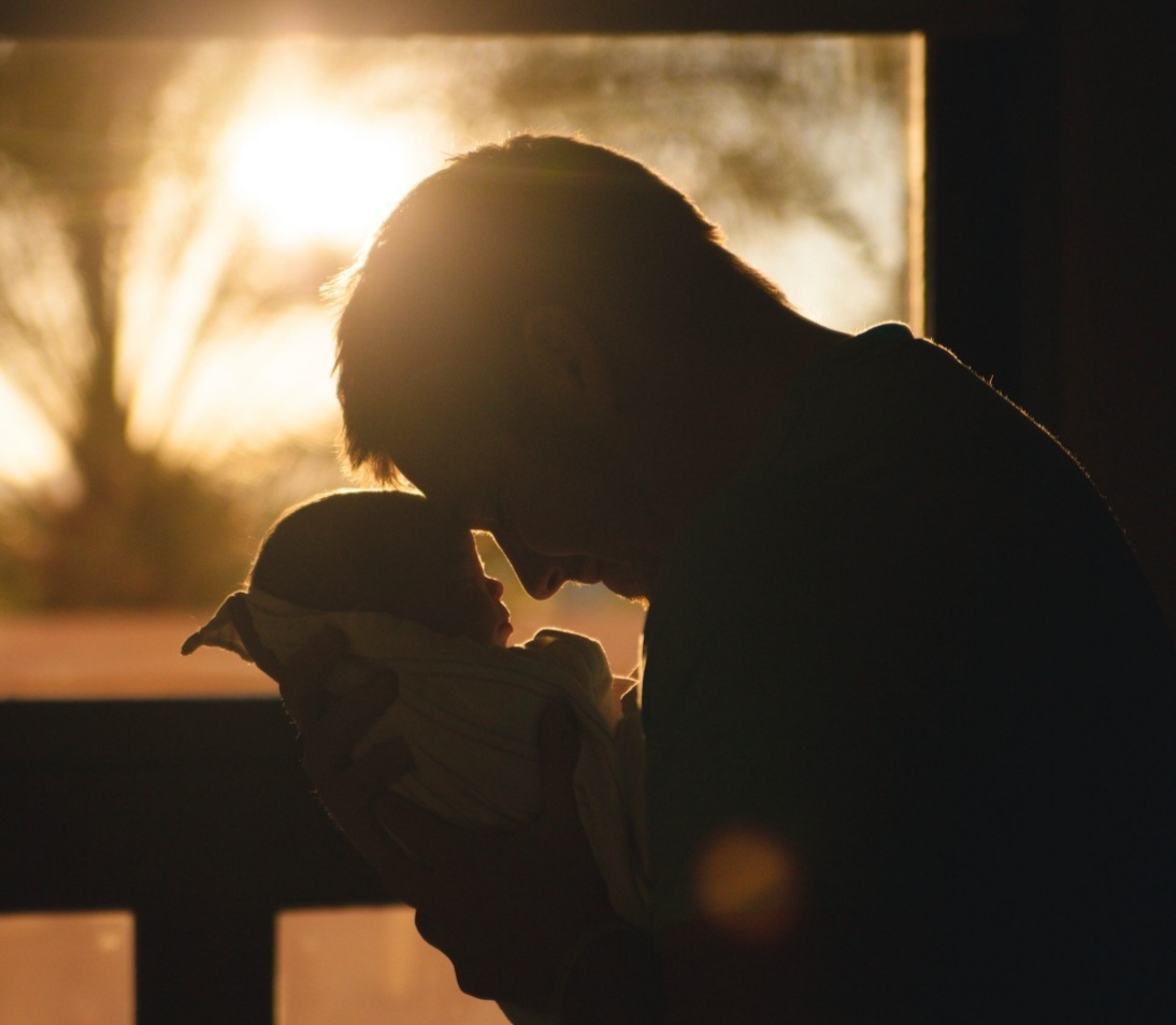 RockitLDN's tweet photo. Happy Father's Day! Here's to the most reliable person in our lives. When faced with a challenge, after all these years, we still find ourselves thinking "Dad would know what to do." ❤️ #FathersDay #LalalandLondon https://t.co/3vjWKEDoxH