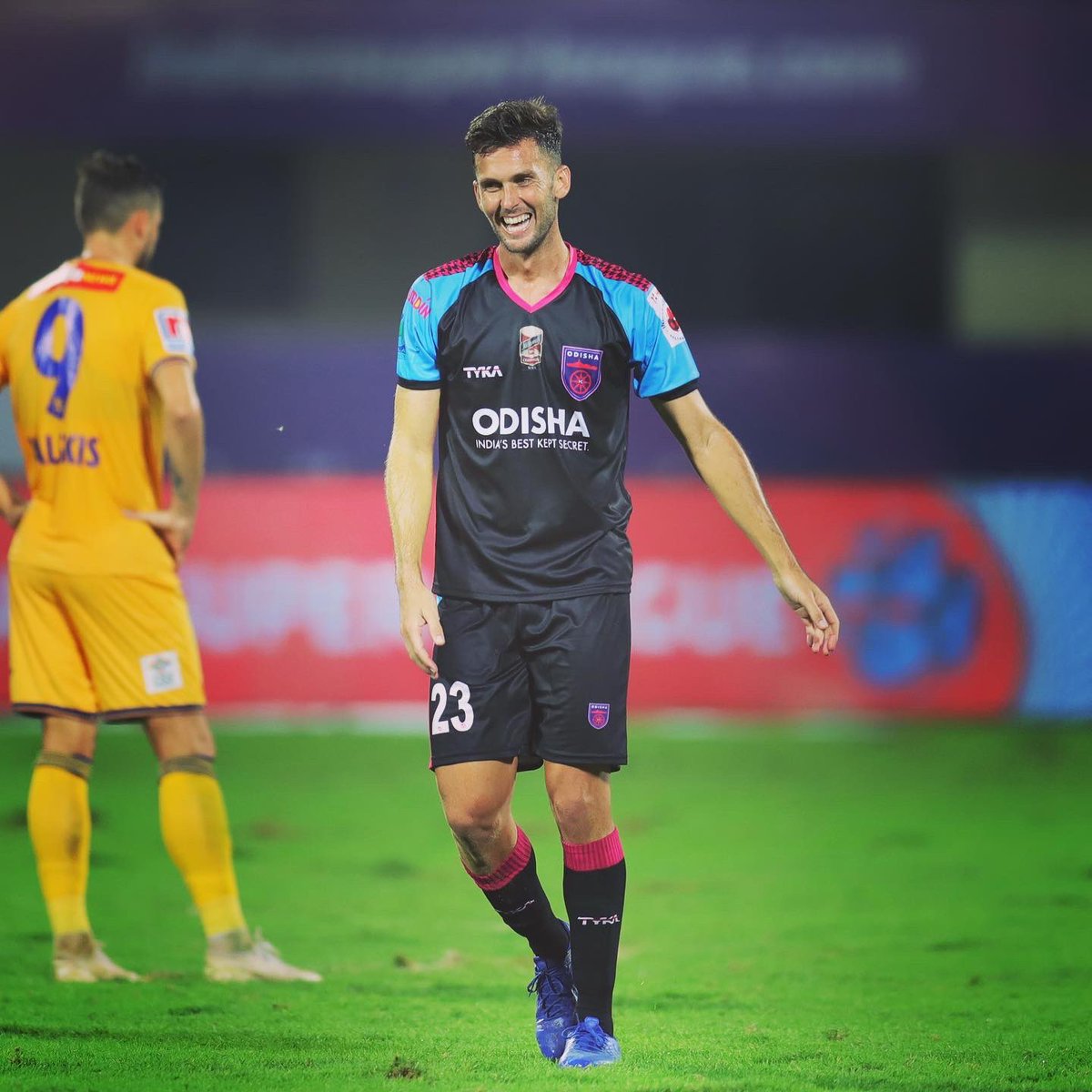 OdishaFC's tweet photo. .@JuggernautsOFC, How excited are you to see Carlos back at the Kalinga? 😎✨

#OdishaFC #AmaTeamAmaGame #WelcomeBackCarlos #CarlosDelgado https://t.co/ZTLdTBXT8M