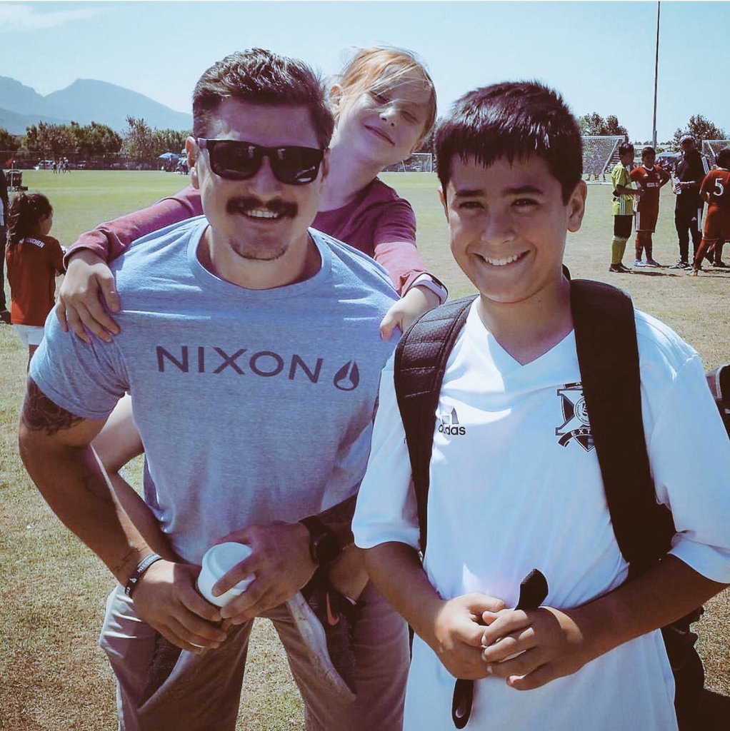 Lidiya Brocks Andrew tweet media