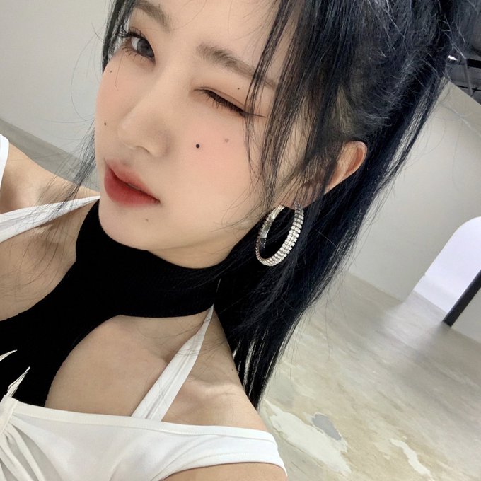 FVmjR5caMAEOtSw?format=jpg&name=small