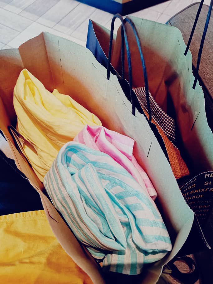 Jxzzmen's tweet photo. Alhamdulillah. Hanya mampu shopping 2 bags of #dutti. Not a lot but always grateful.
#simplelife
#blessings
#gratefulness
#countyourblessings https://t.co/8amb9ferVn
