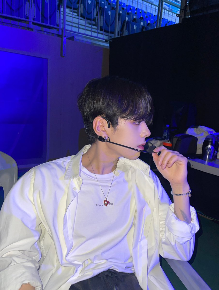 his side profile is everything