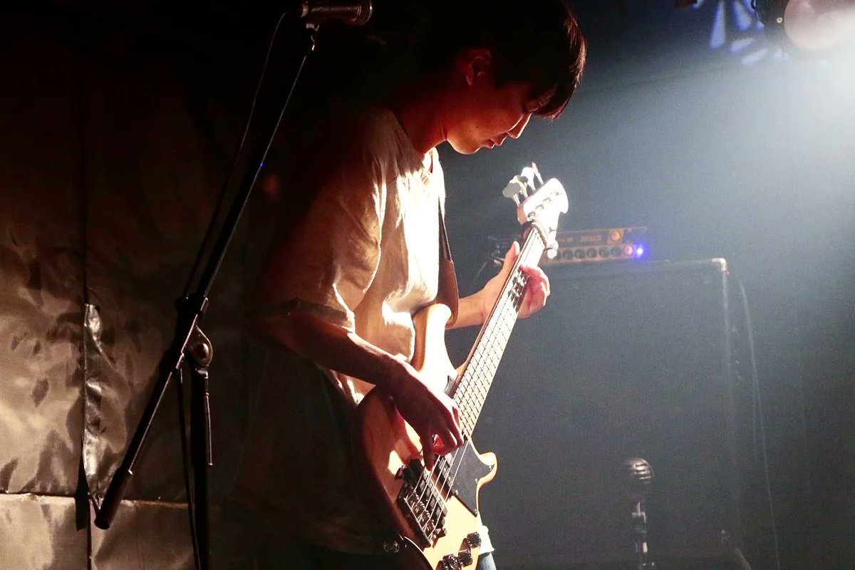 Albatrus14's tweet photo. 先日の企画ライブの写真いただきました！
皆カッコよく撮れてますね。ありがとうございます！

お客さんも出演者さんもWAVERさんも最高でした！

Photo by @guguxtuto_0731 

#日曜日だし邦ロック好きと繋がりたい 
#photo 
#日曜日だし邦ロック勢と繋がりたい https://t.co/6QwyVM0YcD