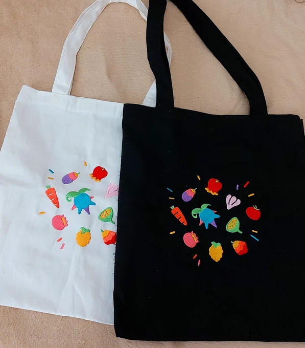 genshin embroidered tote samples are here! minimum order is pretty high so i hope there's enough interest 😭🙏  pls they look so nice aaah 