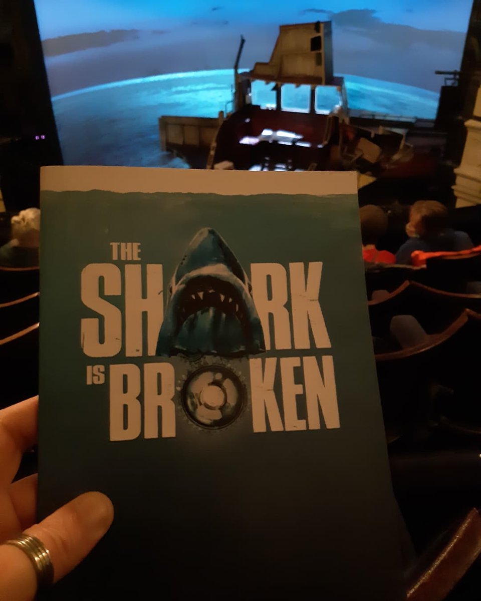 ajl__66's tweet photo. We are halfway through this year & still nothing has compared to the couple of hours i spent watching such an amazing production in november π¦#TheSharkIsBroken #Jaws #JawsFan #JawsFanatic #JawsAddict #AmbassadorTheatre #London https://t.co/tjSsNTLs4A