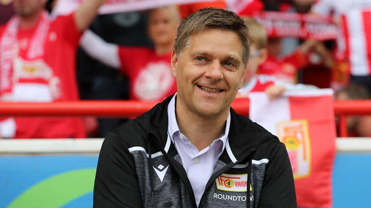 UnionBerlinFcTr's tweet photo. 💬 Oliver Ruhnert:“Lennart'a 1. FC Union Berlin'de geçirdiği zaman için teşekkür ederiz. Burada eğitildi ve ilk tercih kaleci olma potansiyeline sahip olduğunu gösterdi. KAS Eupen'de şimdi bunu kanıtlama ve tekrar maç pratiği kazanma fırsatına sahip," https://t.co/OfH1BnegjC