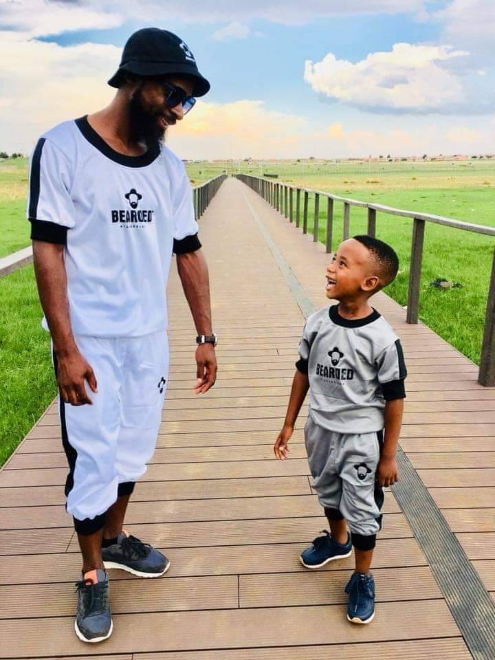 Bearded_SA's tweet photo. Happy father's Day🥸 #DanUpFathersDay https://t.co/5AjTHrQUHw