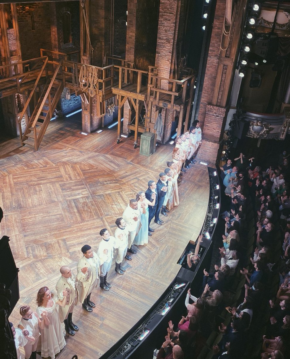 atinysongbird's tweet photo. Wishing a happy trails to everyone leaving the Ham Cast today, season 3.7 was blessed ๐ฅน
@_KarlQ @SharonRoseLive
@LydiakFraser @MrJayPerry @israel_emilie @SineadLong @Peter__Houston @NunoFQueimado @harryhepple #khaliddaley #avabrennan https://t.co/ZdUIjhERnl