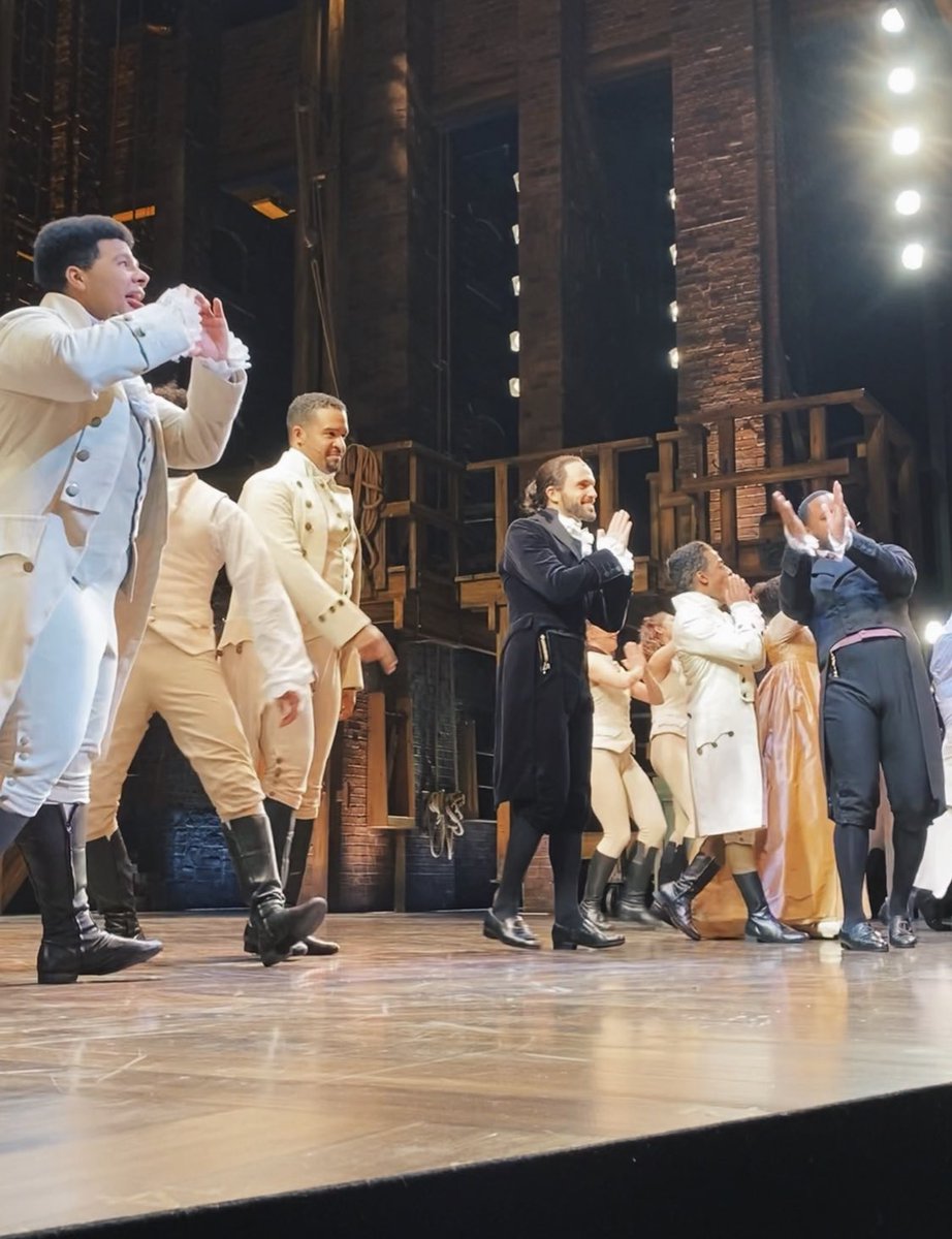 atinysongbird's tweet photo. Wishing a happy trails to everyone leaving the Ham Cast today, season 3.7 was blessed ๐ฅน
@_KarlQ @SharonRoseLive
@LydiakFraser @MrJayPerry @israel_emilie @SineadLong @Peter__Houston @NunoFQueimado @harryhepple #khaliddaley #avabrennan https://t.co/ZdUIjhERnl