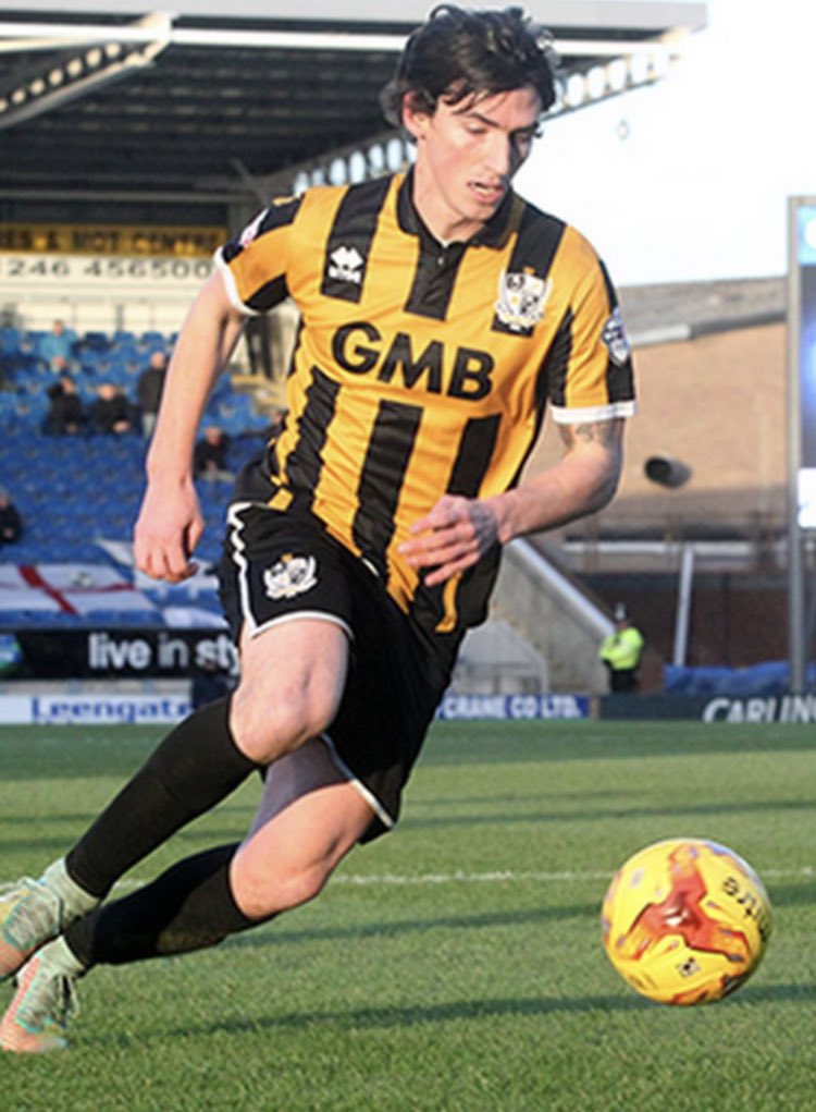 pvfcprogs's tweet image. #300Club #portvale
LOUIS DODDS

‘Super Louis Dodds’ made 349 apps scoring 56 goals for Vale. 
He was with the club from 2008-16 then returned on loan in 2018/19. Technically gifted &amp;amp; scorer of some superb goals he became a firm fan favourite at Vale Park #pvfc
