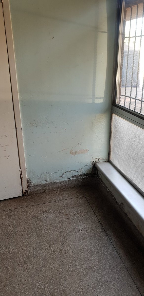 From glory to rags. <a href="/PGHZIM/">Parirenyatwa Group of Hospitals</a> Parirenyatwa is a sore sight. Patients buy everything from drip to painkillers. Also you have to source your own ambulance to take you for a CT Scan as their ambulances are not available (or because you don't want to bribe ambulance driver). <a href="/daddyhope/">Hopewell Chin’ono</a>