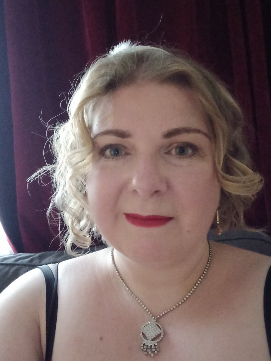 Mae West ready for my close up! <a href="/NoWNetwork2/">Network NoW</a> Congratulations to the winners. Awesome night x