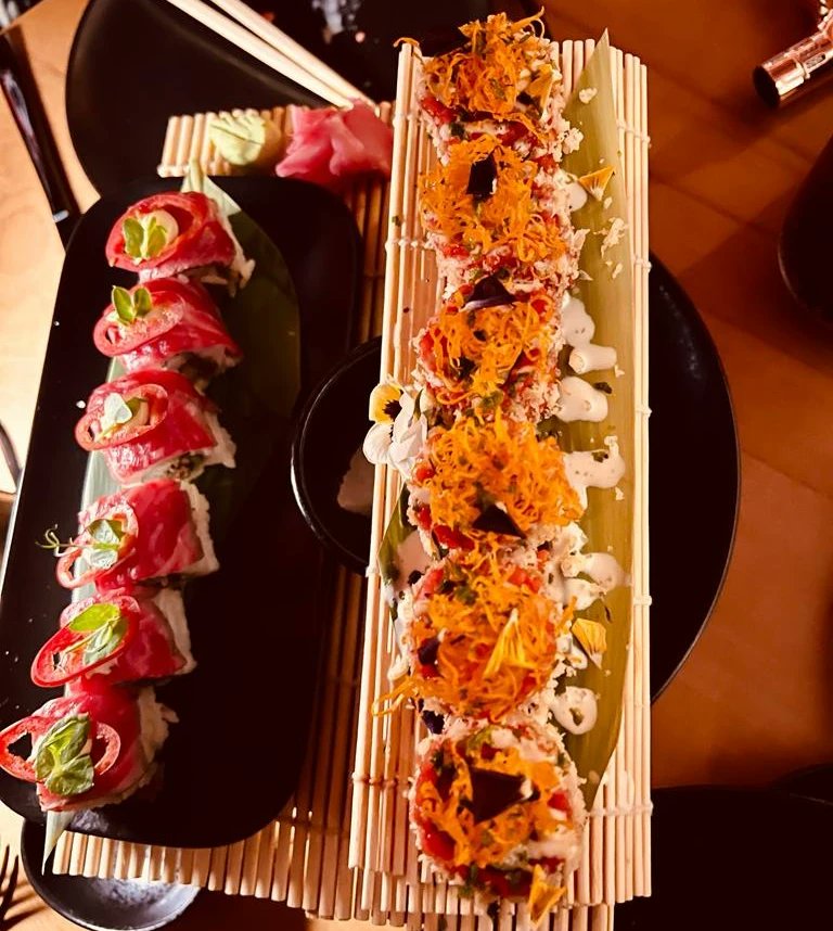 DQliving's tweet photo. #InsideDQ Grab your chopsticks as a brand new Japanese Restaurant, ANAGO, has opened in the heart of Oud Square. Their appetizers, maki selections, mains, desserts, and beverages are flavorsome and delicious!
⏰6:00 PM-12:00 AM
*Book at MyTable App or
WhatsApp: +966591111895 https://t.co/rrZvjKCeKp
