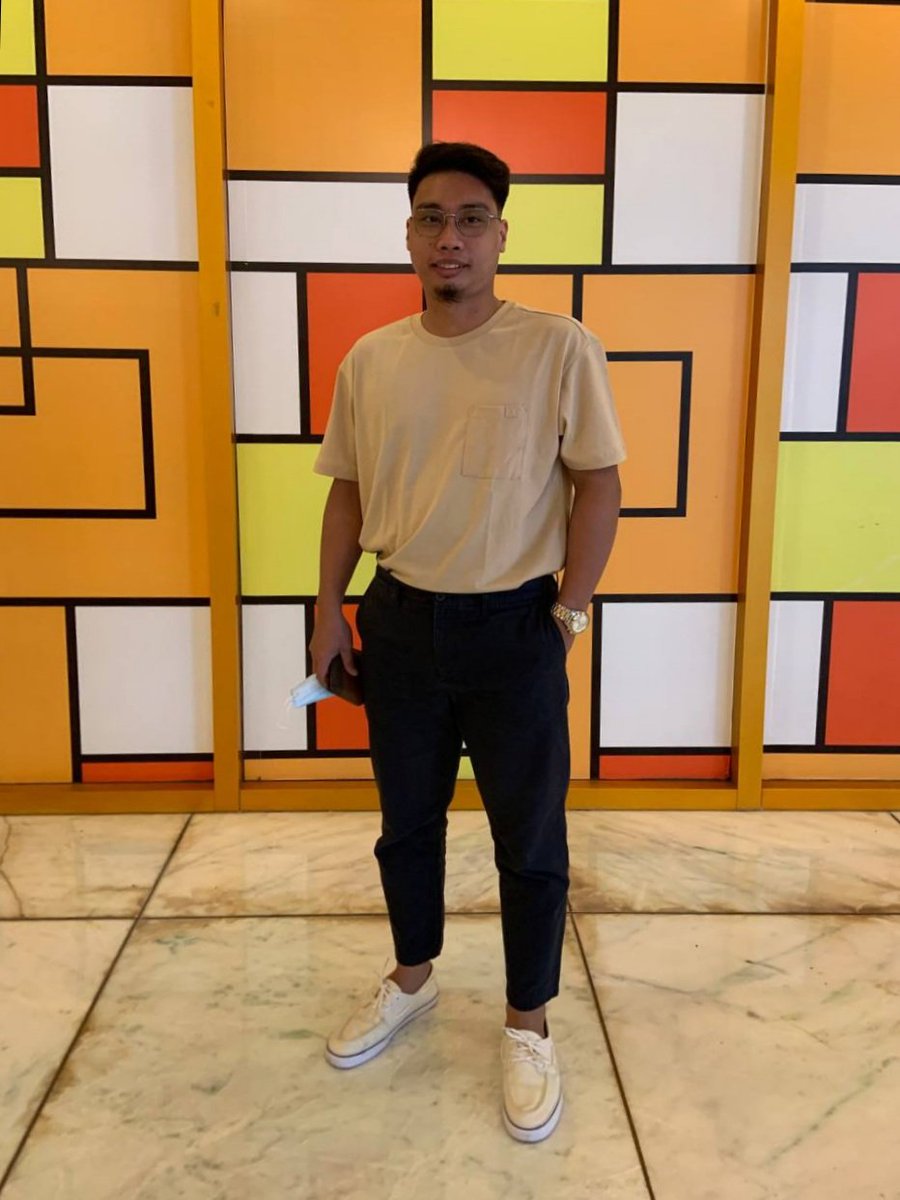 CostacioIvan's tweet photo. Tuck in na 🙈 https://t.co/UvIWWsdAdx