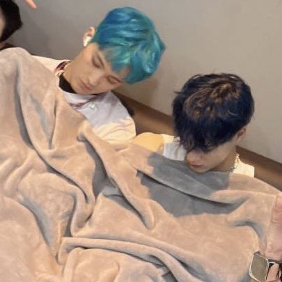 xneojunx's tweet photo. markno                         nahyuck 
pov:                                pov: https://t.co/JntACRJ0Jb