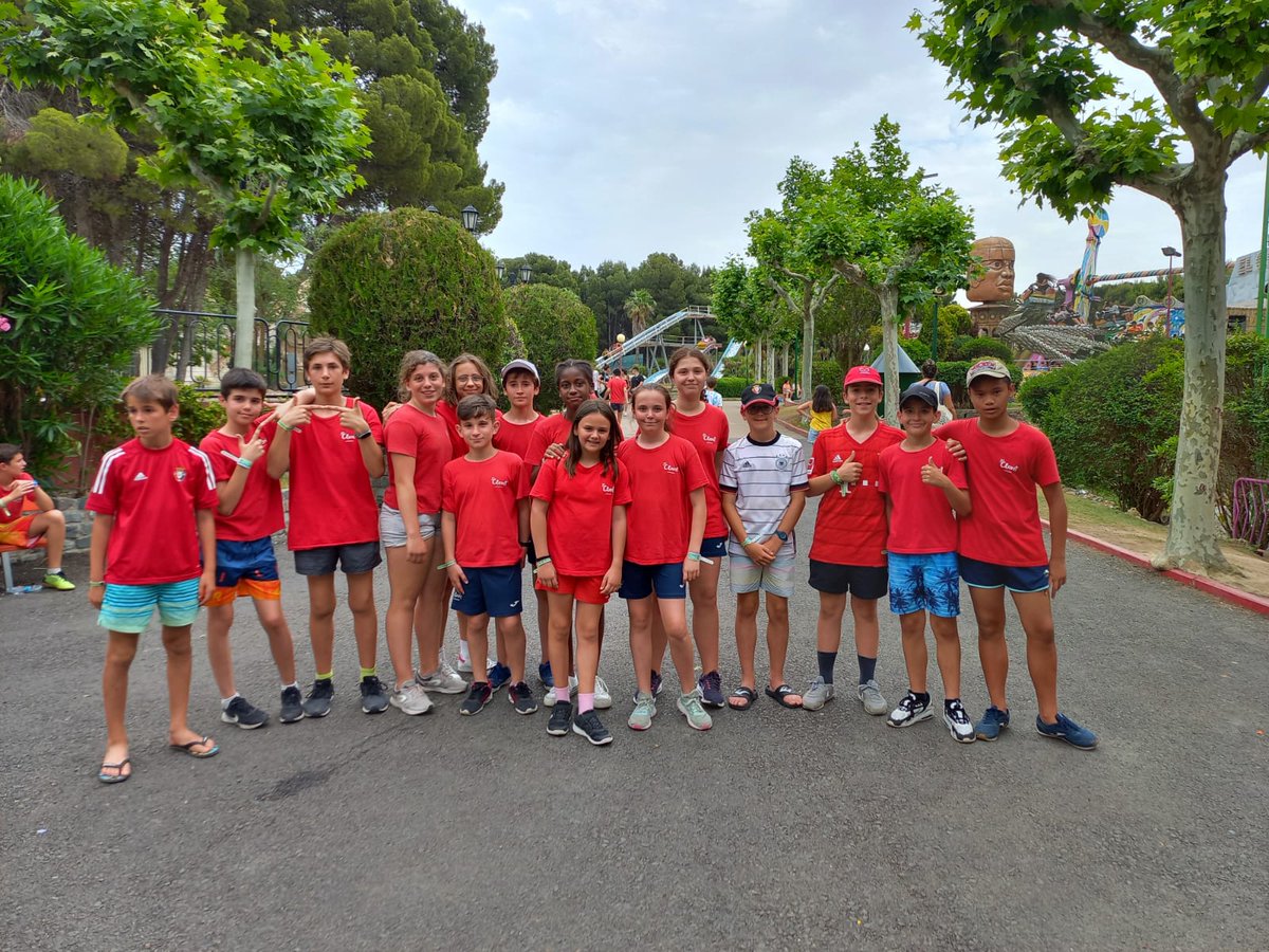 ClaretLarraona's tweet image. ¡Qué suerte poder retomar las excursiones de fin de curso! Los/las de sexto disfrutaron de un día de convivencia y diversión en @Atraczara #excursionesfindecurso #6ºEP