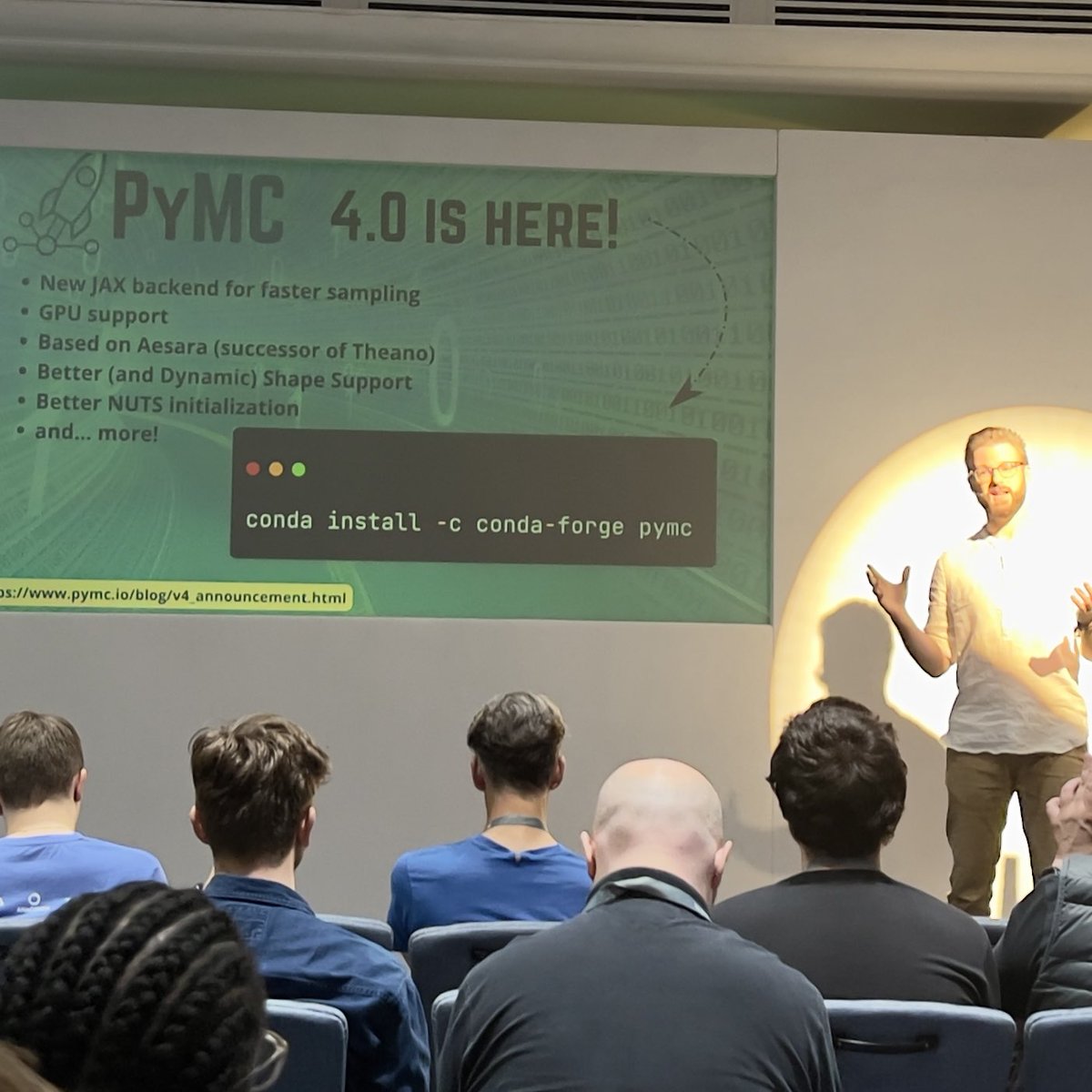 hendorf's tweet photo. PyMC is the premier tool for Bayesian modelling, the new version 4️⃣ features a JAX backend for faster sampling and includes Aesara  - a new theano based tensor library @twiecki @pydatalondon https://t.co/AaZ5OYAHE6