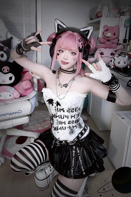 コスプレイヤー小柔SeeUのTwitter画像5