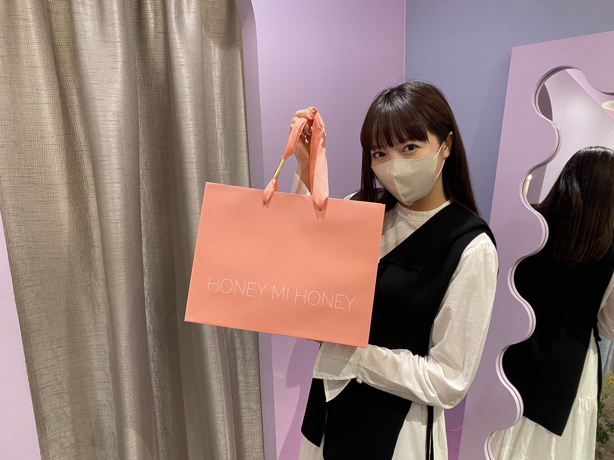 専門店の安心の1ヶ月保証付 新品 ベア オールインワン ❤︎ ハニーミー