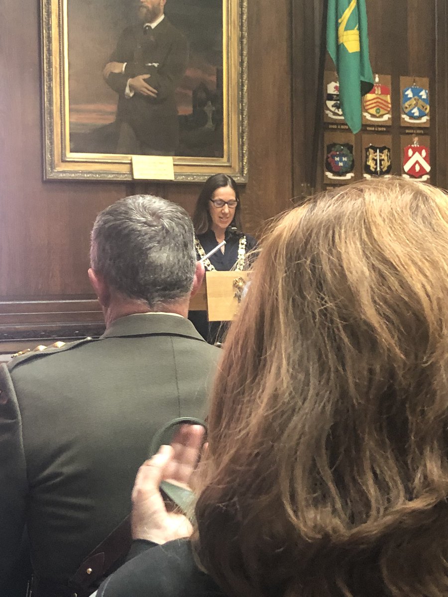 marthafanning's tweet photo. Wonderful event to remember #MervynTaylor in the @MansionHouseDub today. Great to join @PresidentIRL, @LordMayorDublin, @ivanabacik and so many @labour colleagues. Well done @ciaranahern for organising. https://t.co/PY5dW39yqy