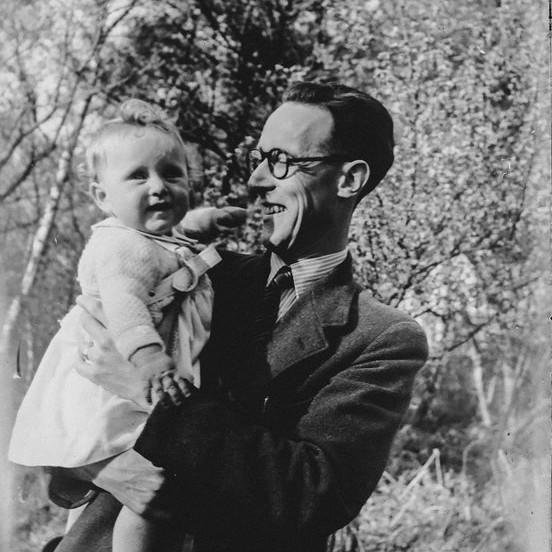 kodakdigitizing's tweet photo. Dad, father, pops, old man. Many names, but one meaning. Happy Father’s Day to the men that raised us. #HappyFathersDay https://t.co/xOPglaV8wb