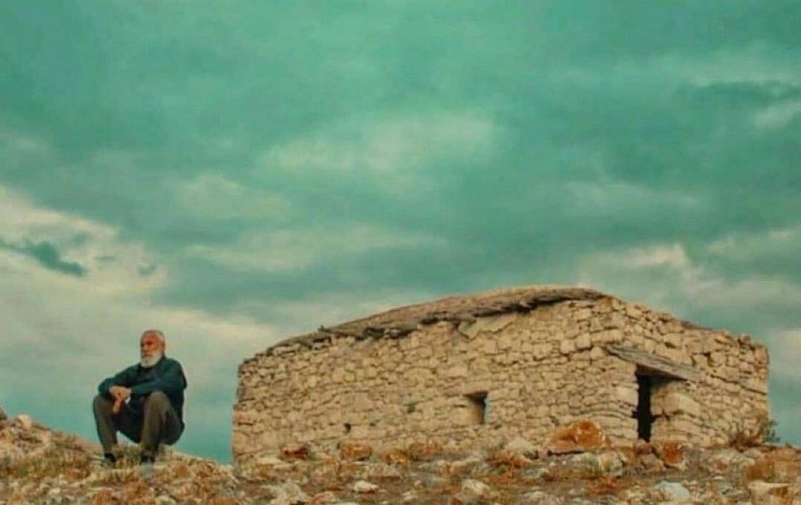 Ahlâkın bozuk olduğu toplumda yalnızlık şifadır..