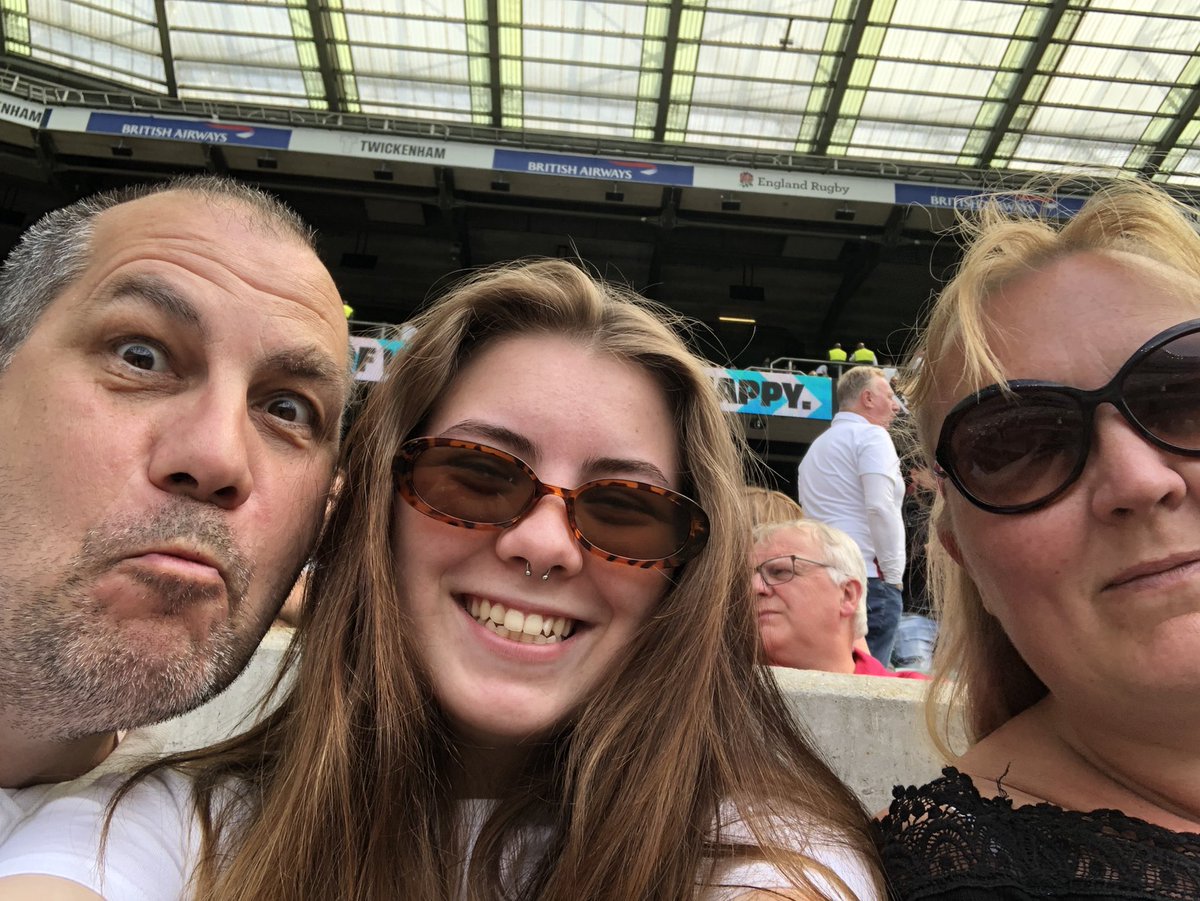 Caitlin_Lucia's tweet photo. #ENGvBAR https://t.co/1vcTOqRcHK