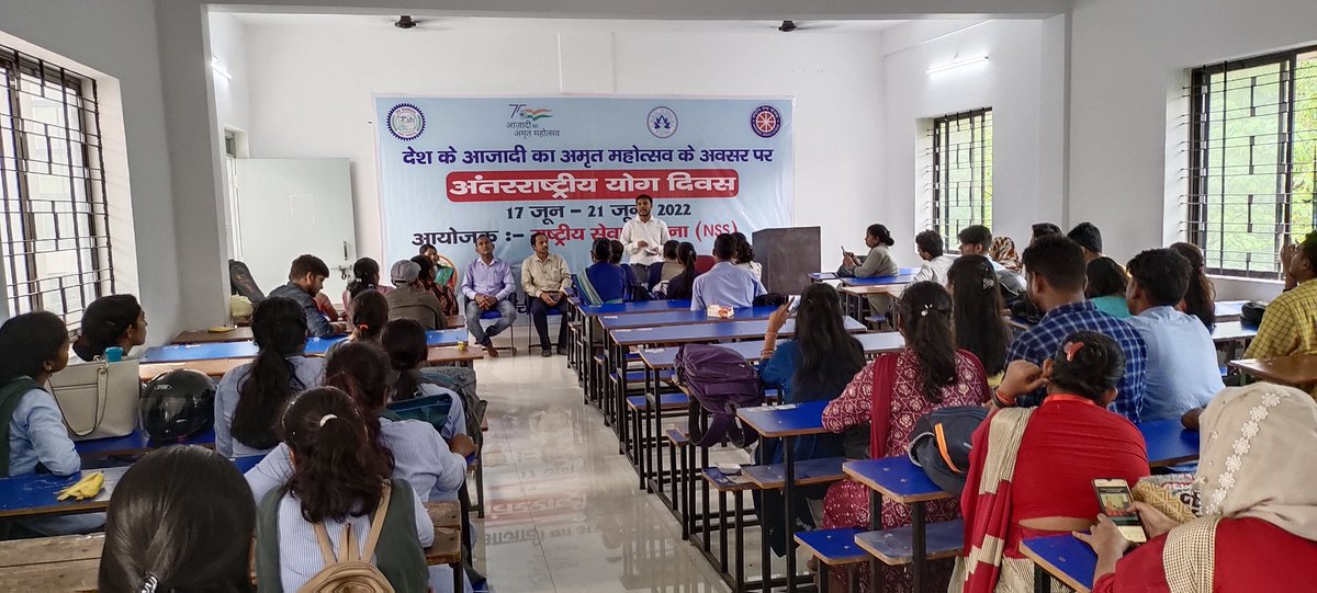 NssRURanchi's tweet photo. Occasions of International Yoga day ( 17th June to 21st June, 2022)
Essay,  Poster making and Speech Competition organized by NSS Ranchi University, Ranchi. @JharkhandCMO @YASMinistry @sanjayjavin @pankajsinghips @ianuragthakur @_NSSIndia @FitIndiaOff @NSSRDPATNA @SportsJhr https://t.co/i9bJSG38Ib