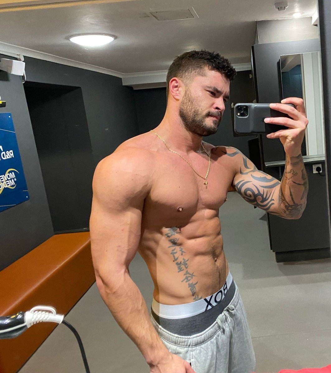 Jake Manson - 🔞 Fan page 🔞 on Twitter: RT @HotGuyZone: Them Muscles 