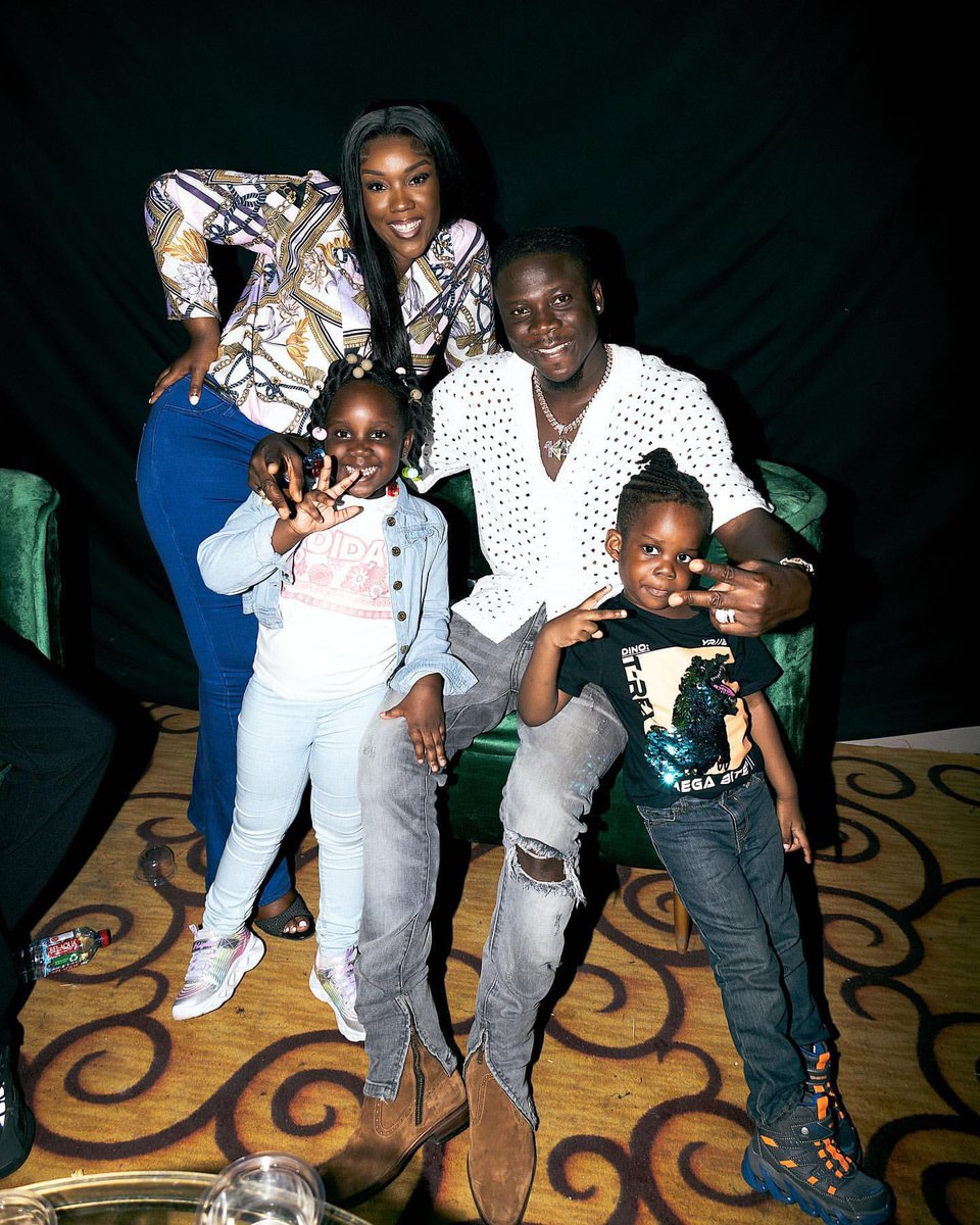 BHIM PRESIDENT <a href="/stonebwoy/">THE TORCHER</a> on stage with his brilliant Kids for the first time yesterday <a href="/TecnoMobileGH/">TECNO Mobile Ghana</a> Canon 19 Series launch ahead of Father's day. 

📸 <a href="/robphotographyg/">ROBPHOTOGRAPHYGH</a> Cc <a href="/drlouisa_s/">Dr. Louisa A. Satekla</a>