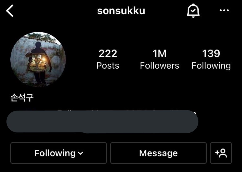 #SonSukku Just reached 1 million followers on instagram today! 🎉 
 Congratulations 👏
(800k++ followers since My Liberation diary and The Roundup) 

손석구 배우님 축하드립니다!!
