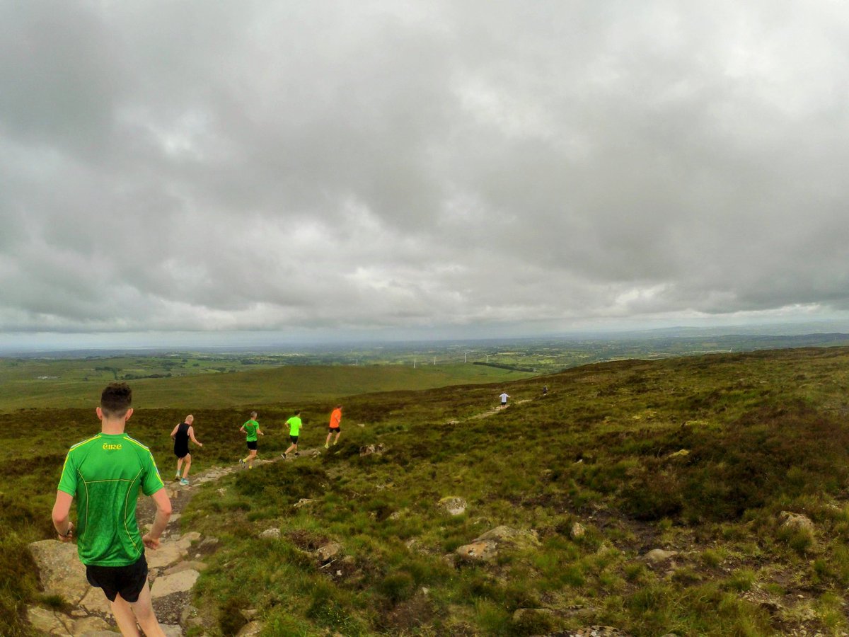 RoadRunners today, up among the clouds again... ❤️🖤 #Divis #BelfastRunning