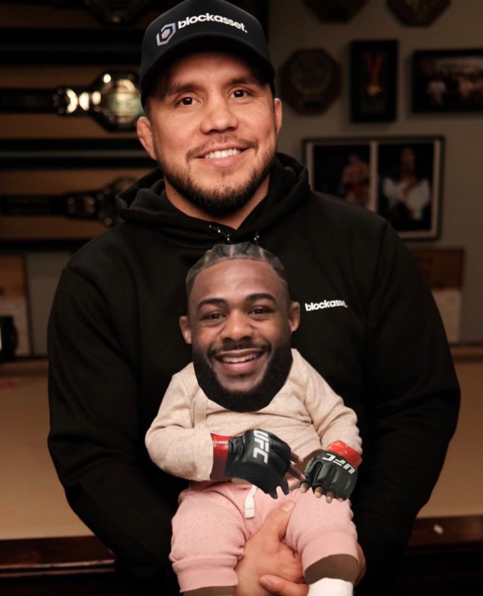 Henry Cejudo tweet media