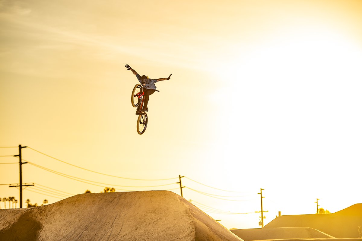 FlyRacingBike's tweet image. #Sendit #sunday with FLY Bike! Where are you SENDING IT?!  🚀