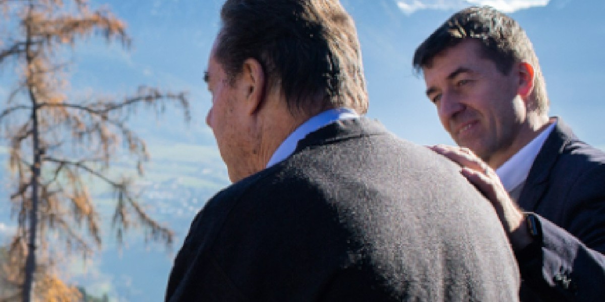 To all incredible dads out there, Happy Father's Day! Tag your Dad in the comments to show him your love!