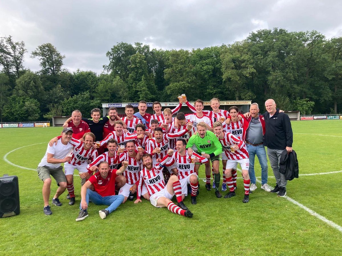 ASV33's tweet photo. Uitslag ASV’33 - sv Mec’07 2-0. We blijven dus in de 4e klasse 💪🏻 https://t.co/kh6tAws5qN
