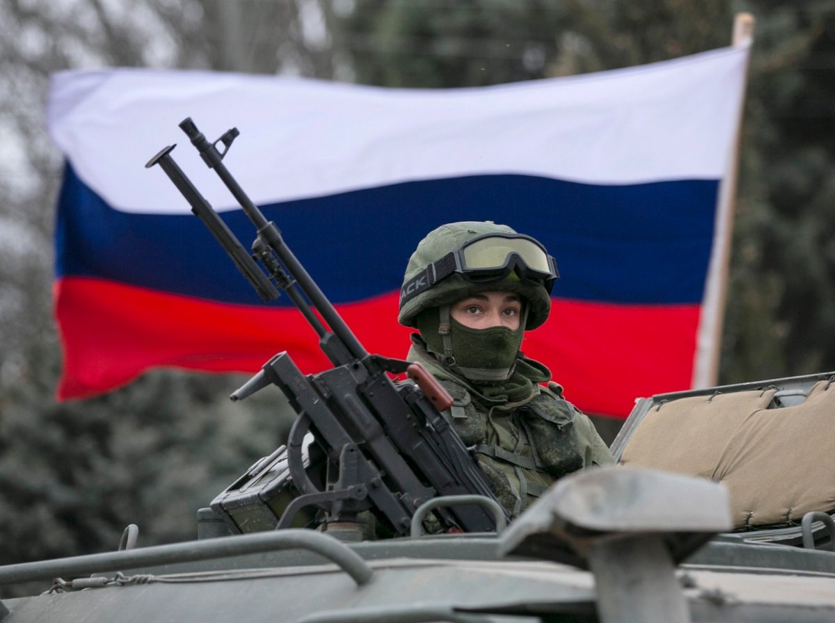 BcrewA's tweet photo. Russian 🇷🇺 army makes me proud! I wish them well!  Our ❤️❤️ are with you! Be safe!  #RussianArmy #Russia #victory https://t.co/KnnlqEcLWR
